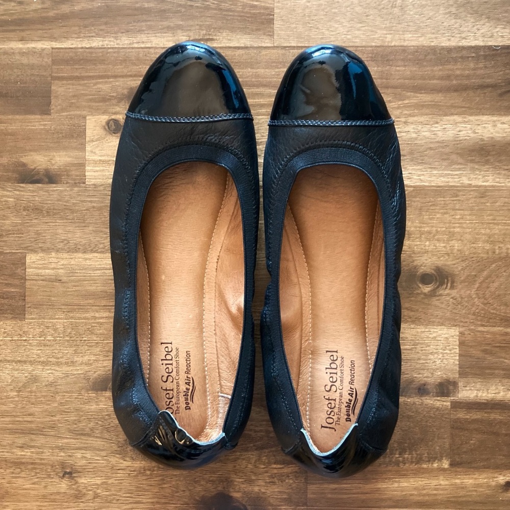 Josef Seibel Pippa 07 leather flats